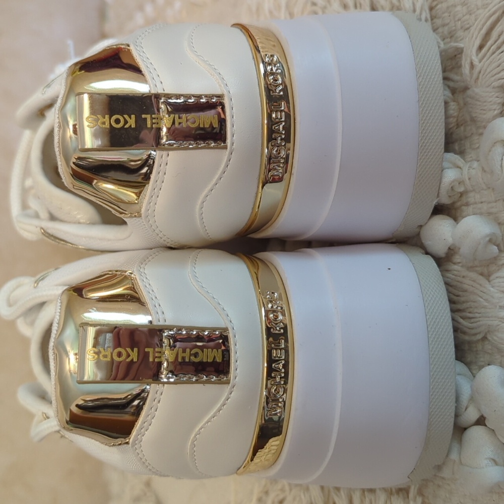 Michael Kors Sneakers NWOT 7 - Picture 6 of 7